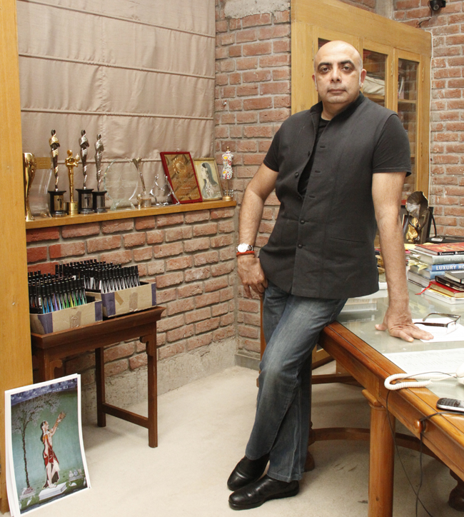 Tarun Tahiliani